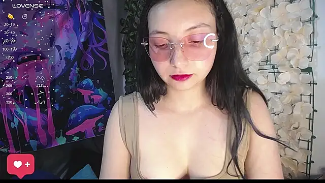 Snapshot of barbarablade chatting on April 16, 9:50 pm barbarablade online show from April 16, 9:50 pm