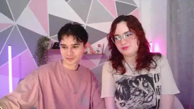 AndrewAnndCherry online show from January 13, 1:22 am