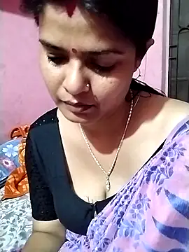 Snapshot of Hot_Pakhi chatting on December 20, 11:00 am Hot Pakhi online show from December 20, 11:00 am