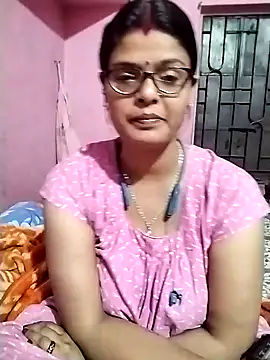 Snapshot of Hot_Pakhi chatting on December 20, 4:46 pm Hot Pakhi online show from December 20, 4:46 pm