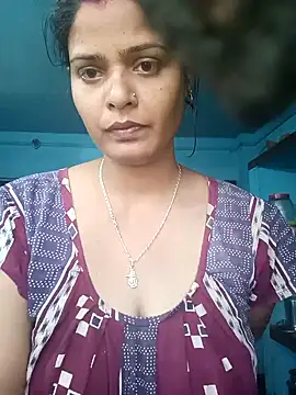 Snapshot of Hot_Pakhi chatting on January 17, 4:49 am Hot Pakhi online show from January 17, 4:49 am