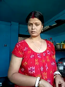 Snapshot of Hot_Pakhi chatting on February 5, 6:24 am Hot Pakhi online show from February 5, 6:24 am
