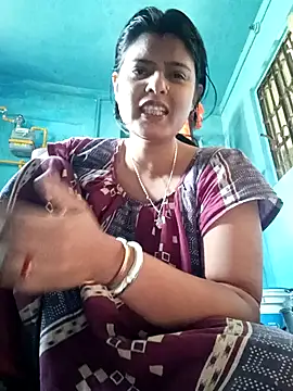 Snapshot of Hot_Pakhi chatting on February 9, 3:22 am Hot Pakhi online show from February 9, 3:22 am