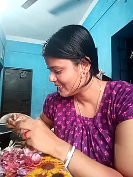 Snapshot of Hot_Pakhi chatting on February 24, 12:05 pm Hot Pakhi online show from February 24, 12:05 pm