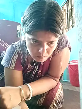 Snapshot of Hot_Pakhi chatting on February 25, 3:20 am Hot Pakhi online show from February 25, 3:20 am