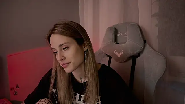 Snapshot of aviva_faith chatting on January 25, 12:17 am aviva faith online show from January 25, 12:17 am