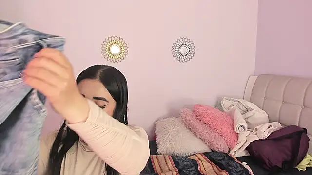 kaory azumi online show from February 3, 7:08 pm