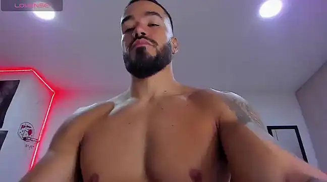 Snapshot of Alexander_Martines chatting on February 9, 2:28 am Alexander Martines online show from February 9, 2:28 am