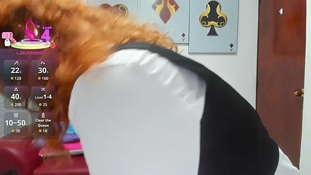 Salomeediaz  online show from February 12, 9:10 pm