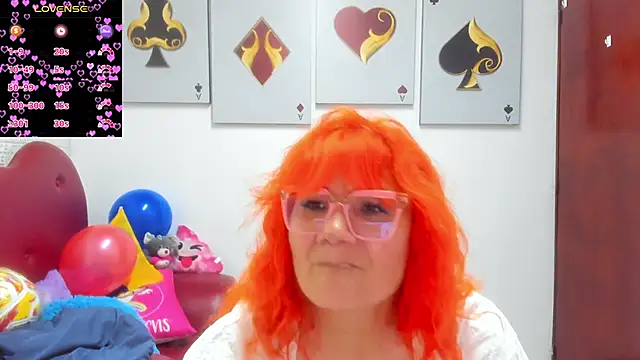 Salomeediaz  online show from June 19, 9:07 pm
