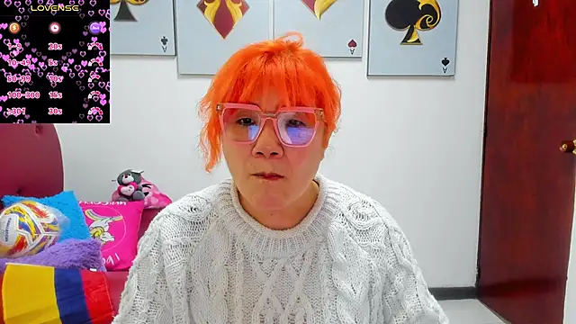 Salomeediaz  online show from June 29, 1:11 pm