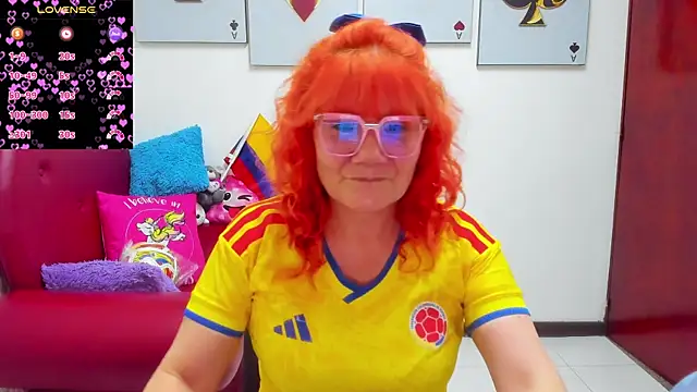 Salomeediaz  online show from July 7, 8:35 pm