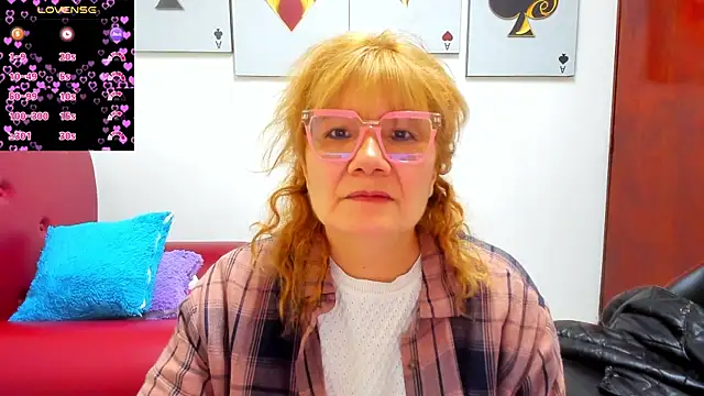 Salomeediaz  online show from August 1, 8:52 pm