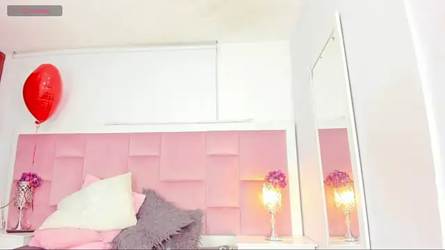 DaphneLloyd online show from February 9, 2:49 am