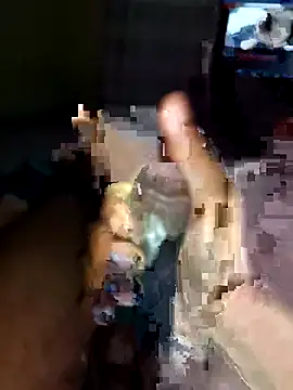 Snapshot of Coffeblow chatting on April 4, 11:24 pm Coffeblow online show from April 4, 11:24 pm