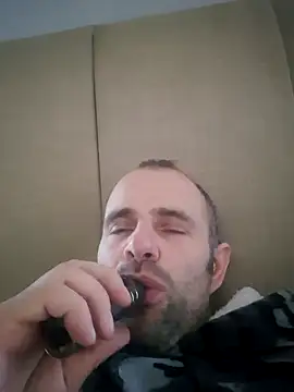 Snapshot of Dorset8360 chatting on December 21, 1:32 pm Dorset8360 online show from December 21, 1:32 pm