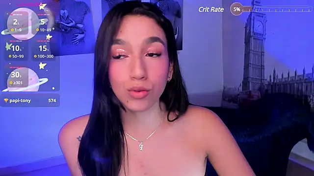 Snapshot of SaraaMills chatting on March 6, 1:58 am SaraaMills online show from March 6, 1:58 am