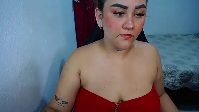 loly bigbooty4u online show from March 7, 4:31 am