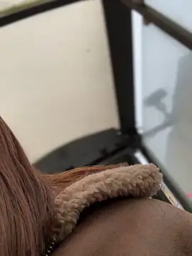 Snapshot of Accole chatting on January 30, 8:32 am Accole online show from January 30, 8:32 am