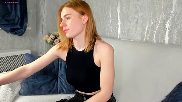 Stacey Brown online show from March 12, 1:23 am