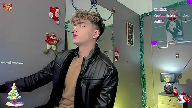 Snapshot of ANDRIUS_24 chatting on December 24, 12:00 pm ANDRIUS 24 online show from December 24, 12:00 pm