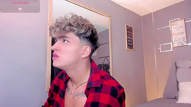 Snapshot of ANDRIUS_24 chatting on January 19, 4:57 pm ANDRIUS 24 online show from January 19, 4:57 pm