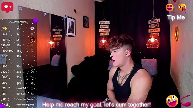 Snapshot of ANDRIUS_24 chatting on October 25, 3:03 am ANDRIUS 24 online show from October 25, 3:03 am