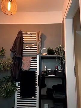 ElenaHaze online show from January 17, 7:57 am