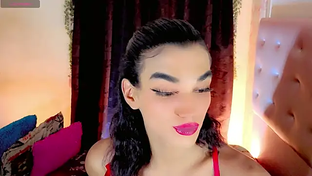 Snapshot of the-horus-girl chatting on July 9, 3:43 am the-horus-girl online show from July 9, 3:43 am
