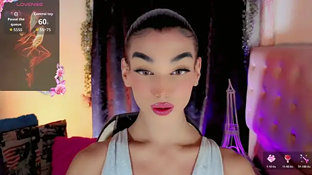 Snapshot of the-horus-girl chatting on July 12, 4:14 am the-horus-girl online show from July 12, 4:14 am