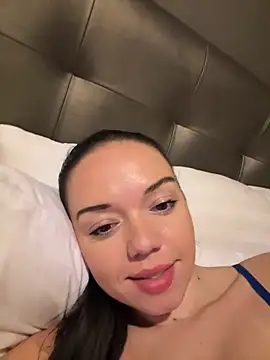 Snapshot of Vanesskaa chatting on February 26, 4:45 pm Vanesskaa online show from February 26, 4:45 pm