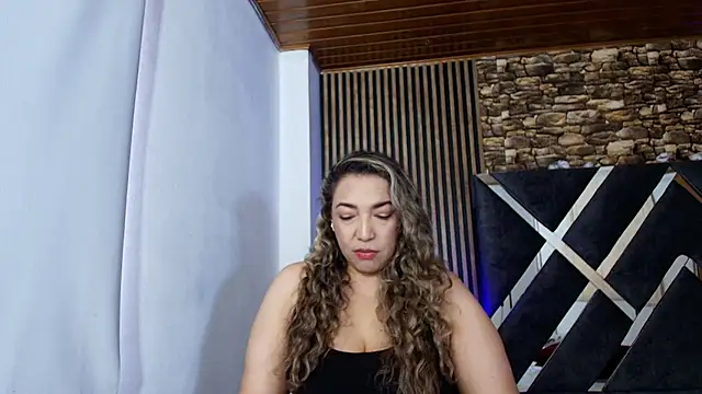 Snapshot of marie_hss chatting on July 6, 3:03 pm marie hss online show from July 6, 3:03 pm
