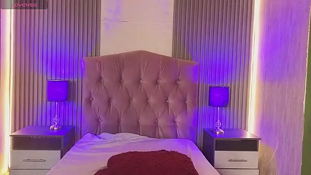 Snapshot of marie_hss chatting on July 7, 1:48 pm marie hss online show from July 7, 1:48 pm