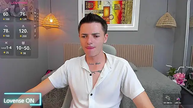 Snapshot of tossetrech chatting on November 9, 3:16 am tossetrech online show from November 9, 3:16 am