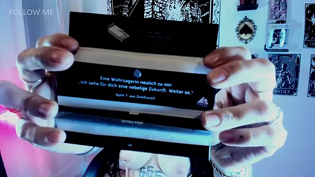 Snapshot of Demongirl6666 chatting on December 3, 8:07 pm Demongirl6666 online show from December 3, 8:07 pm