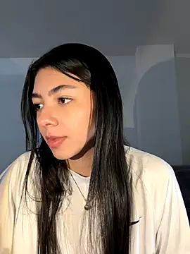 Liissa cute  online show from November 5, 5:24 pm