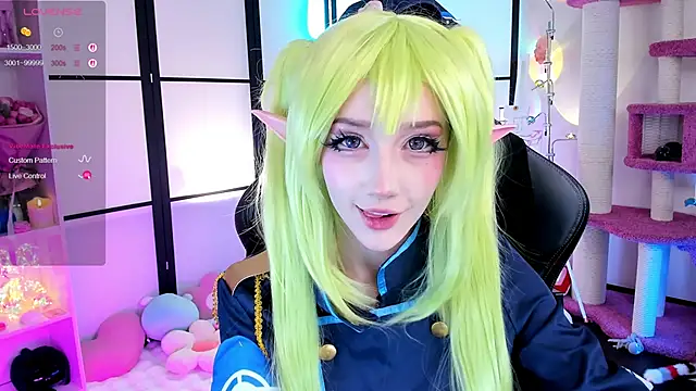 LilithLin online show from March 8, 7:28 pm