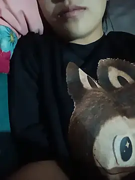 Snapshot of xotm chatting on June 13, 6:44 am xotm online show from June 13, 6:44 am