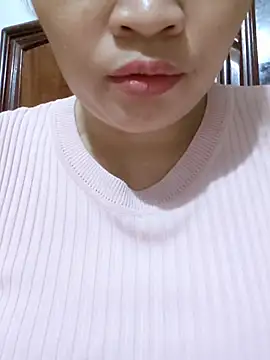 Snapshot of _Mira_69_ chatting on June 18, 4:44 pm Mira 69 online show from June 18, 4:44 pm