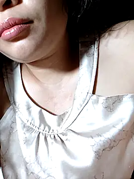 Snapshot of _Mira_69_ chatting on July 28, 8:45 pm Mira 69 online show from July 28, 8:45 pm