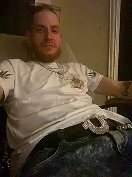 Snapshot of CityBoy75211 chatting on March 4, 9:48 am CityBoy75211 online show from March 4, 9:48 am