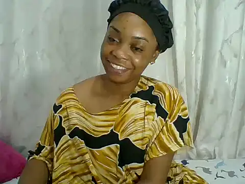 Snapshot of PrettyPrincess14 chatting on May 19, 7:09 pm PrettyPrincess14 online show from May 19, 7:09 pm
