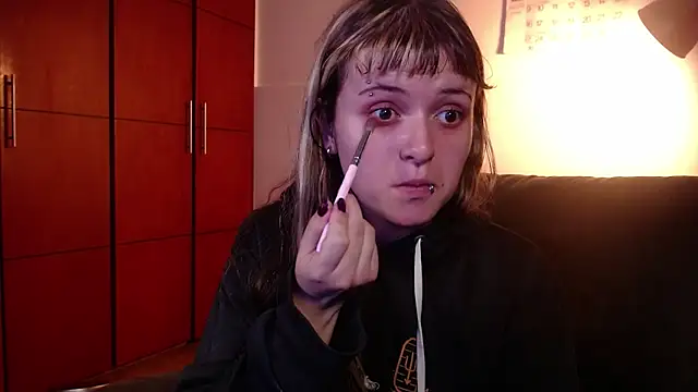 Snapshot of NEXT_DOOR_GIRL_ chatting on November 15, 10:26 pm NEXT DOOR GIRL online show from November 15, 10:26 pm