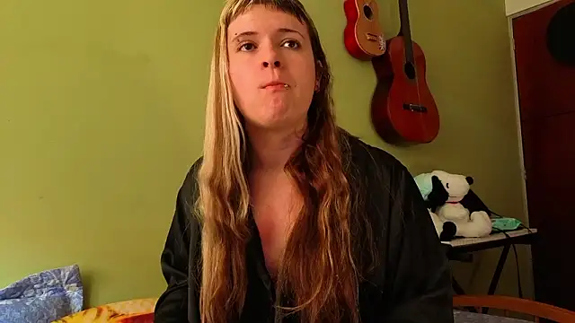 NEXT DOOR GIRL  online show from March 1, 12:18 pm