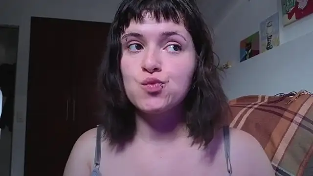 NEXT DOOR GIRL  online show from April 30, 10:47 pm