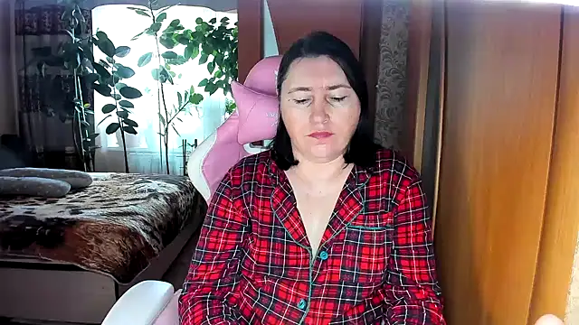 Tatyana51 online show from April 25, 5:32 am