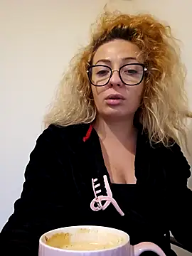 Selenna emma online show from November 10, 1:21 pm