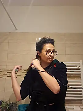 Selenna emma online show from December 15, 2:54 pm