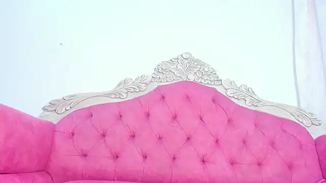 Briyit Doll online show from October 4, 8:29 pm