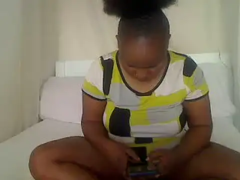 browndolly12 online show from February 20, 2:13 pm